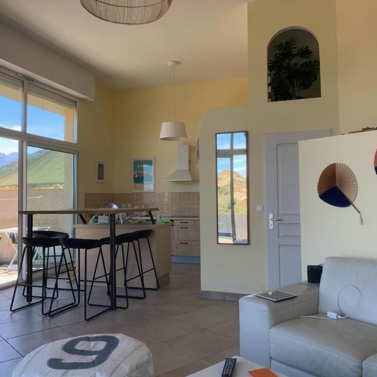 Appartement 70 m2 avec très belle vue sur la Baie de Calvi - Villa Carpe Diem - Appartement 2 Chambres - 17