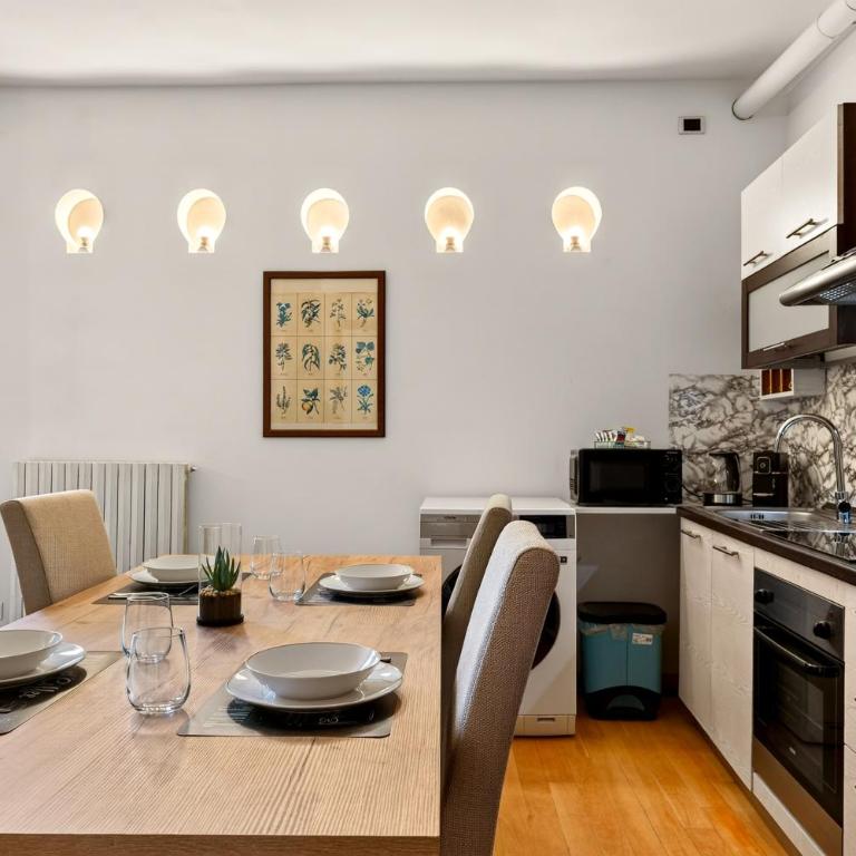 Brera Home Suite - Appartamento con 2 Camere da Letto e Balcone - 21