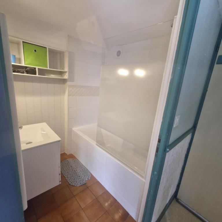 Joli appartement 2 chambres plein centre Cauterets - Appartement 2 Chambres - 2