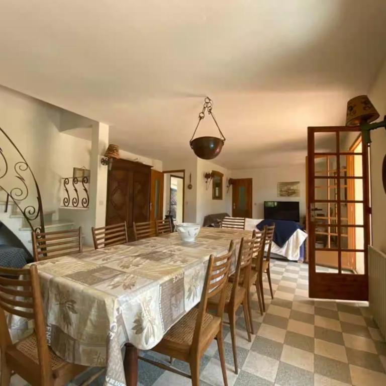 Maison à 150m de la plage, 1200m2 jardin - Five-Bedroom House - 7