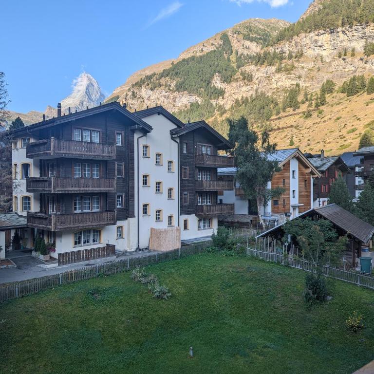 Haus Arbgrat - Two-Bedroom Apartment with Balcony - 39