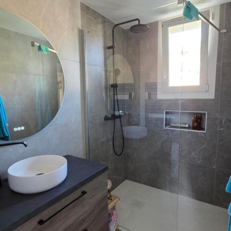 T3 neuf, 2 balcons, clim, garage, vue dégagée - Apartment mit 2 Schlafzimmern - 23
