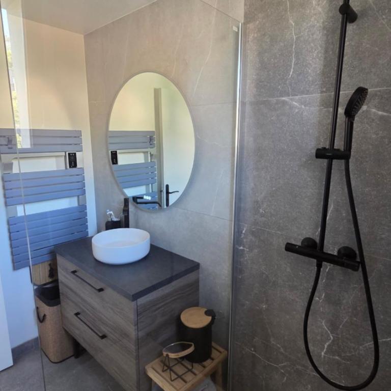 T3 neuf, 2 balcons, clim, garage, vue dégagée - Apartment mit 2 Schlafzimmern - 17
