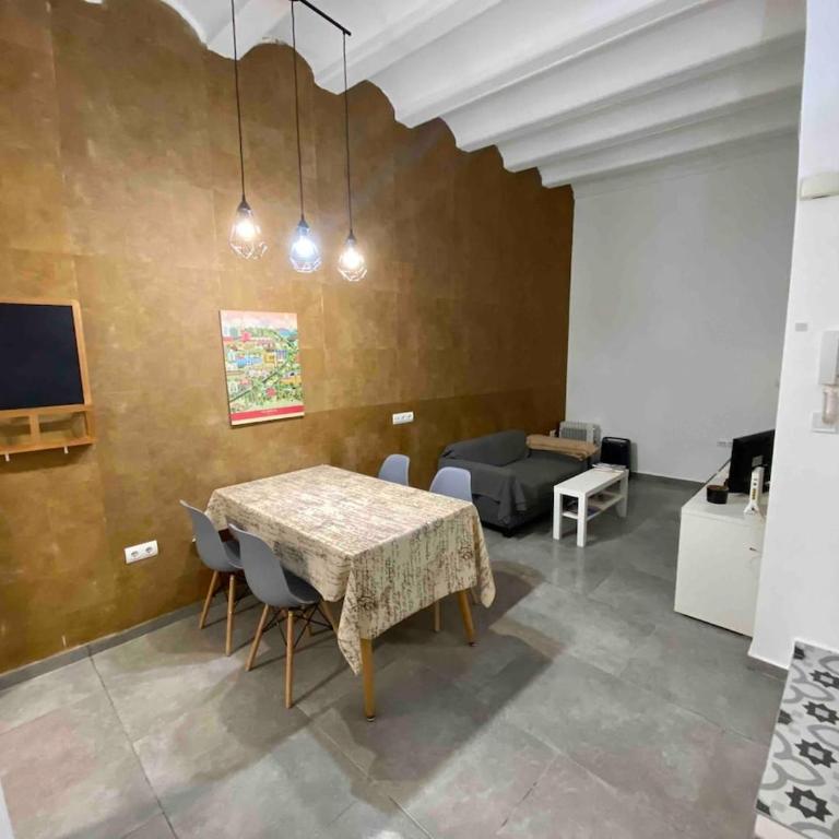 Refurbished studio in the center - Apartment mit 1 Schlafzimmer - 2