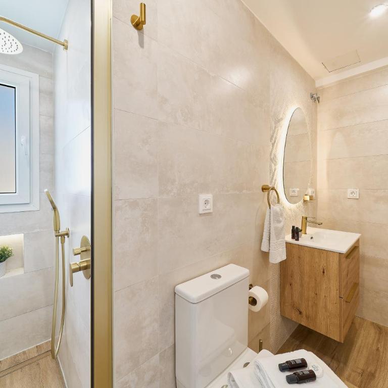 Seaside Townhouse La Cala de Mijas, 4 Bedrooms, 4 Bathrooms, Sleeps 8, Terrace, BBQ, WiFi - Casa de 4 dormitorios - 12