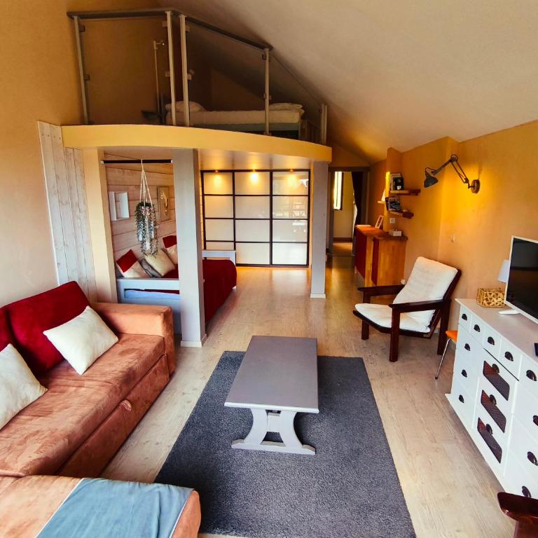 Appartement T2 loft 6-8 pers, pied des pistes de la station Chaillol 1600, balcon sud - Apartamento de 2 dormitorios - 9
