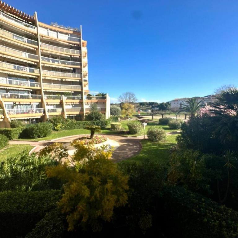 Le Cosy Cannes Marina - Appartement - Vue sur Jardin - 2