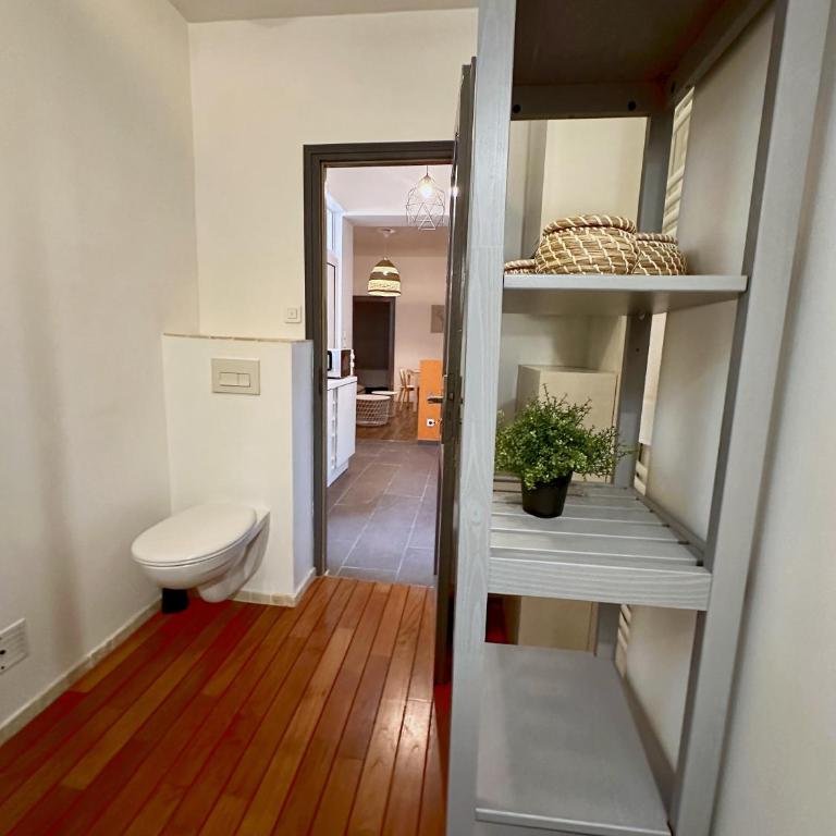ARAGO1 - Appartement Tours centre sur jardin - One-Bedroom Apartment - 9