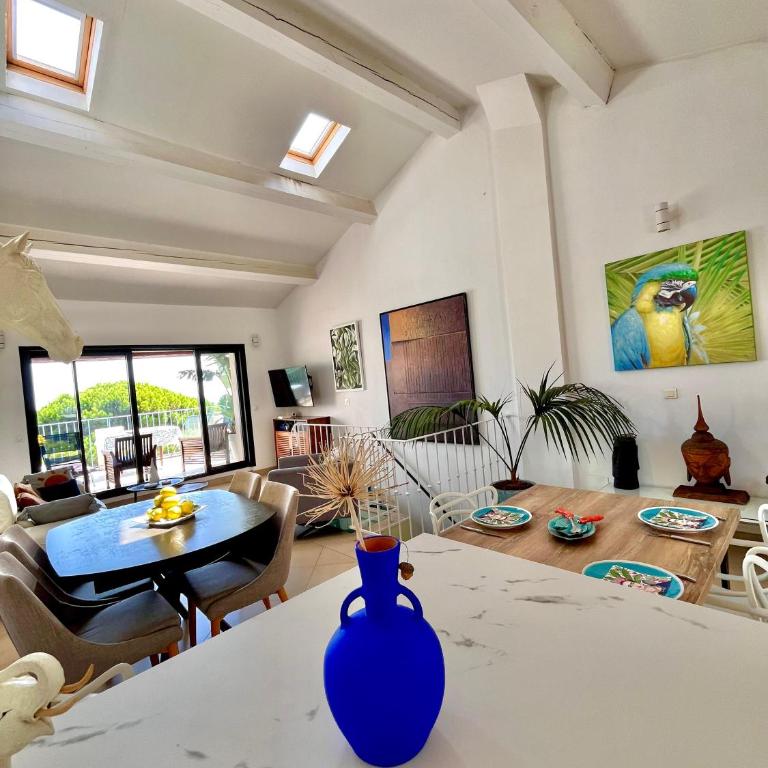 Duplex de 95 m2 sur le port, 17m2 de terrasse,parking - Appartamento con 2 Camere da Letto - 6