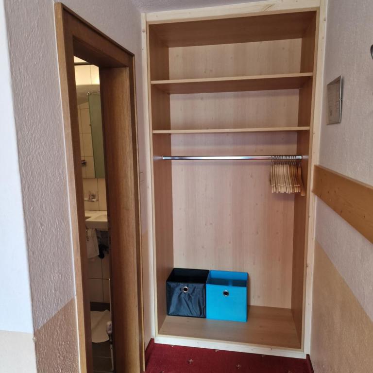 Gästehaus Fernblick - Apartment 4 mit 1 Schlafzimmer - 19