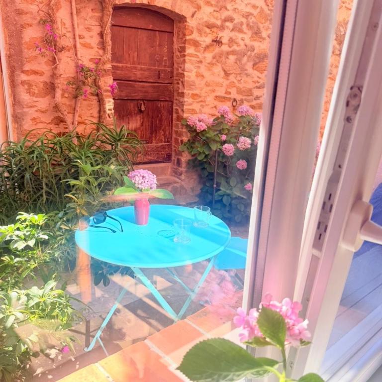 Bormes center 75 m2 artistic stay 2 to 4 people - Appartement 2 Chambres - 84