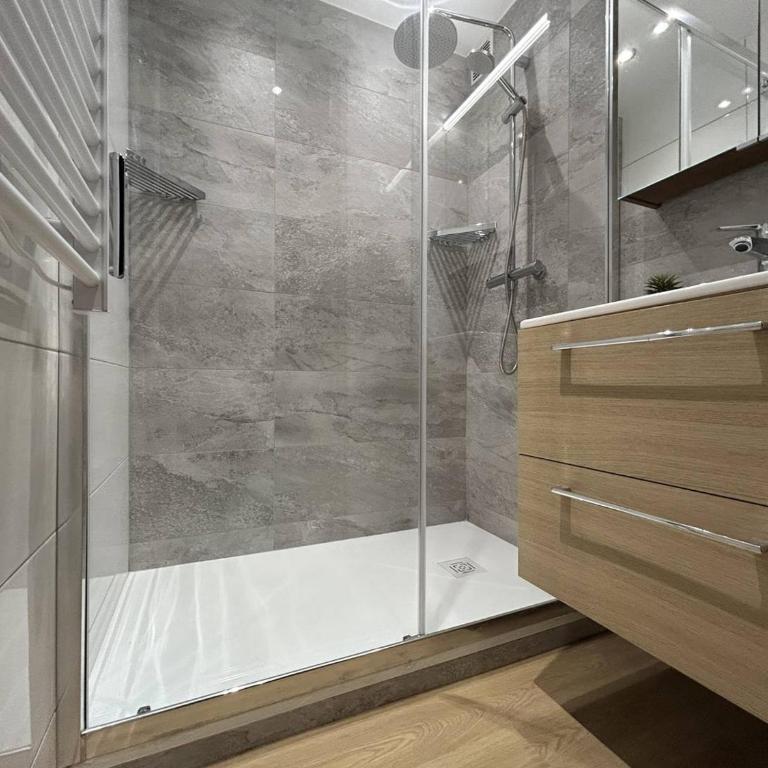 Appartement cosy avec balcon, pieds des pistes, Wi-Fi, animaux acceptés - Méribel - Appartement 1 Chambre - 6