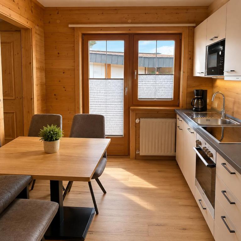 Haus Lanner - Apartment mit 2 Schlafzimmern und Balkon - 7