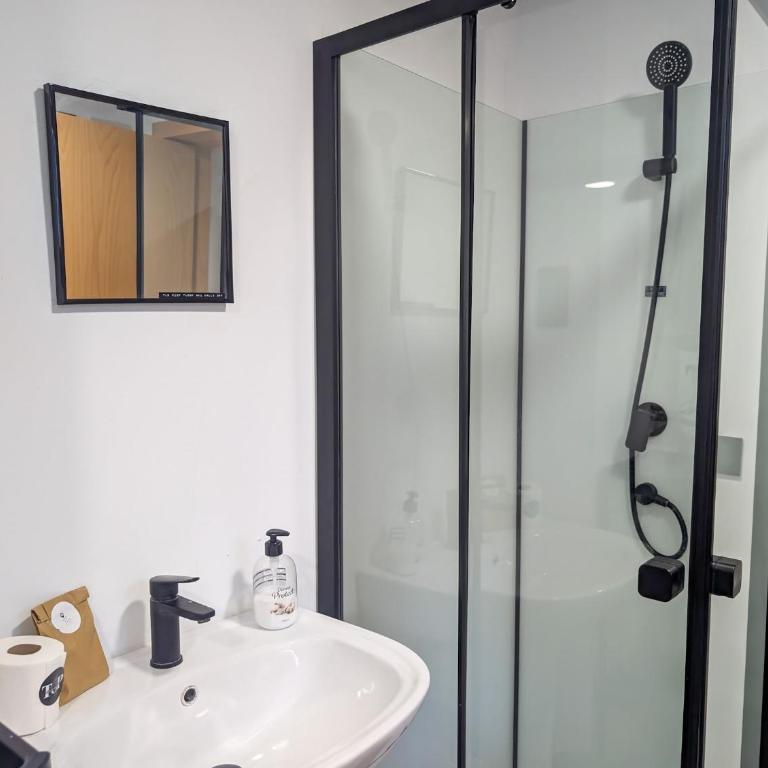 Casa Sur: Spacious & stylish 4BR by the sea - Maison 4 Chambres - 38