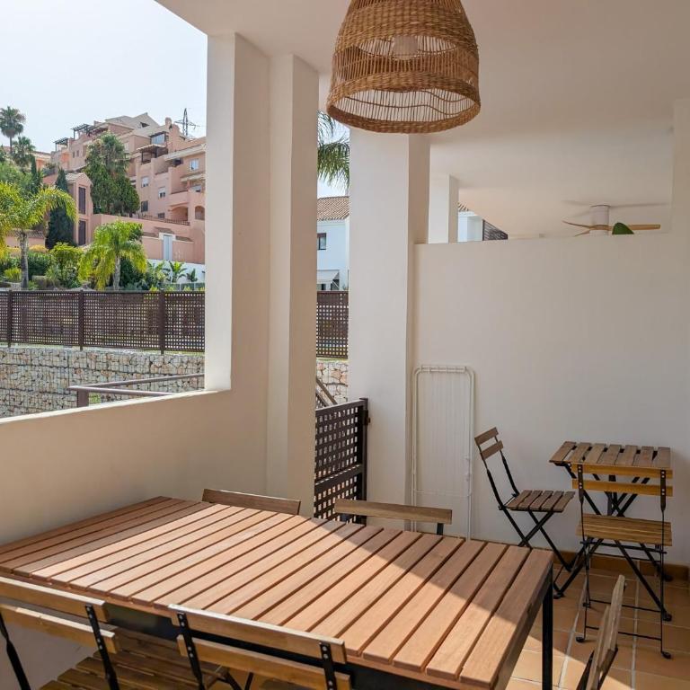 Casa Sur: Spacious & stylish 4BR by the sea - Maison 4 Chambres - 42