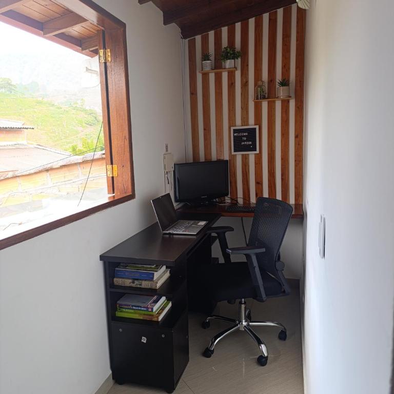 Apartamento con vista a la montaña muy cerca del centro de Jardín - Apartamento de 2 dormitorios - 18