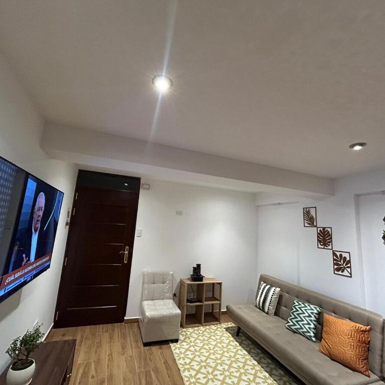 Modern apartment in Cusco - Kitchen, Washer and TV - Two-Bedroom Apartment - 2