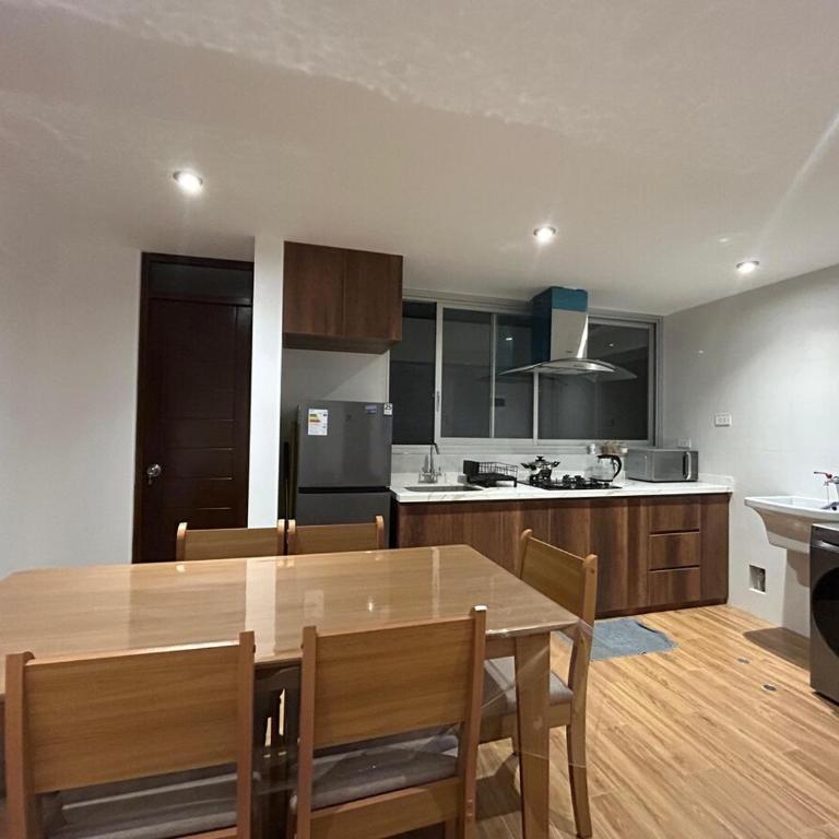 Modern apartment in Cusco - Kitchen, Washer and TV - Two-Bedroom Apartment - 9