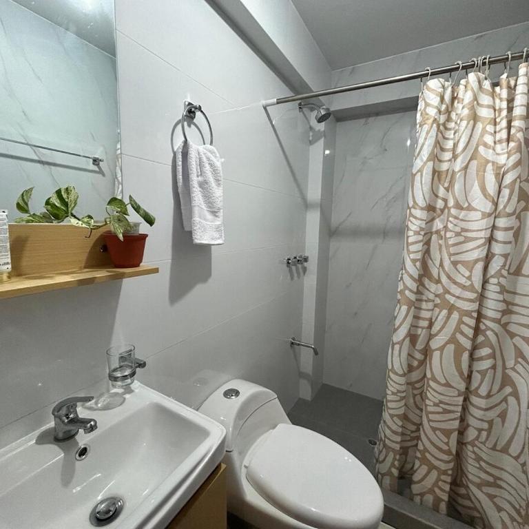 Modern apartment in Cusco - Kitchen, Washer and TV - Two-Bedroom Apartment - 13