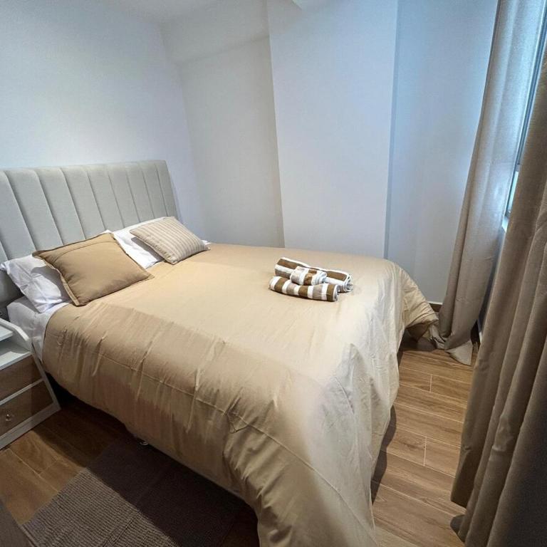 Modern apartment in Cusco - Kitchen, Washer and TV - Two-Bedroom Apartment - 17