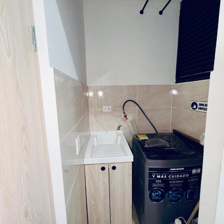 Apto Nuevo en La Pola l Cerca a la Gobernación - Apartamento Deluxe de 2 dormitorios - 42