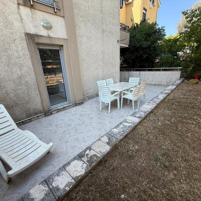 Makki Apartment Petrovac - Apartman sa 2 Spavaće Sobe - 25