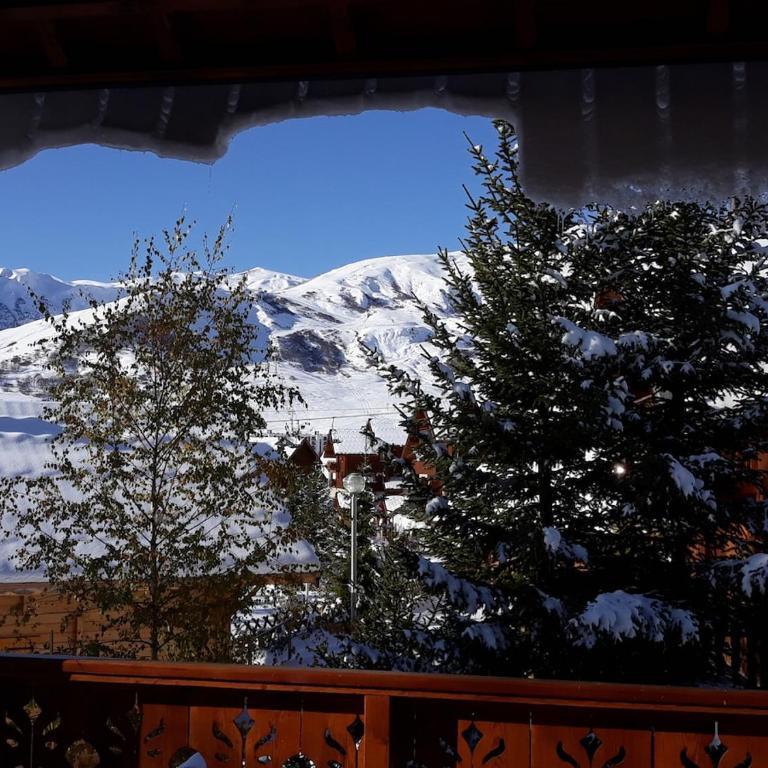 Chalet Le Belledonne - Two-Bedroom Apartment - 15