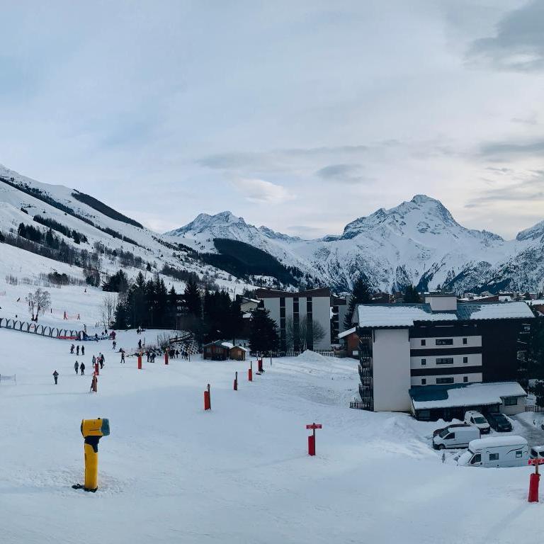 Studio Premium pied piste Belle ETOILE, Parking INCLUS - Studio with Mountain View - 1