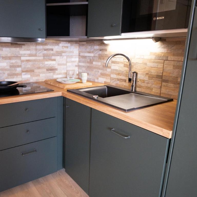 Studio Premium pied piste Belle ETOILE, Parking INCLUS - Studio with Mountain View - 3