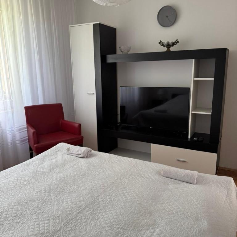 Apartments FAMILY & FRIENDS -free parking - Superior Studio - 2