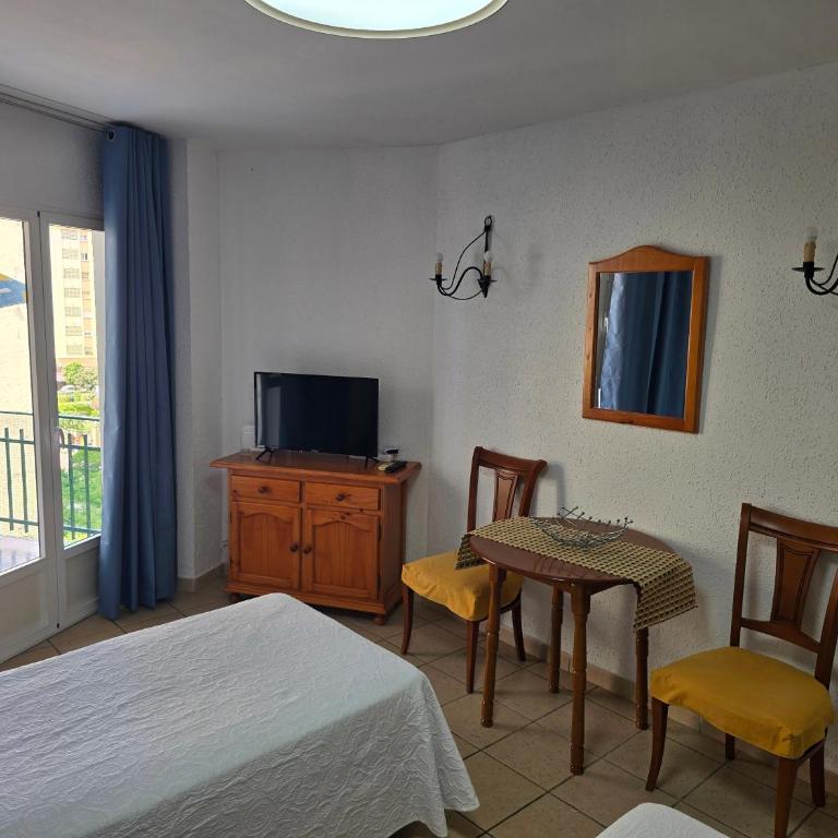 Estudio acogedor y tranquilo en zona estupenda - One-Bedroom Apartment - 24