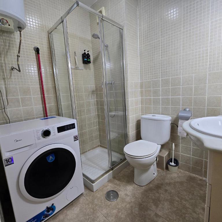 Estudio acogedor y tranquilo en zona estupenda - One-Bedroom Apartment - 7