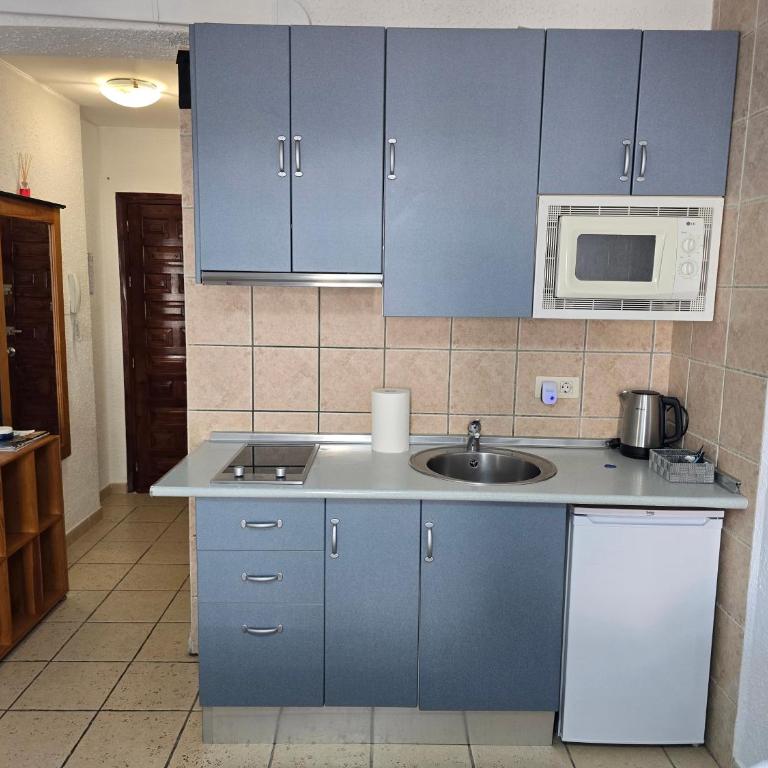 Estudio acogedor y tranquilo en zona estupenda - One-Bedroom Apartment - 22