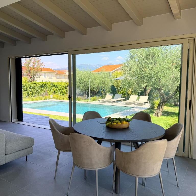 Villa Incanto 4BR Villa with Private Pool & Garden 500m from Lake Garda - Villa con Piscina Privata - 43