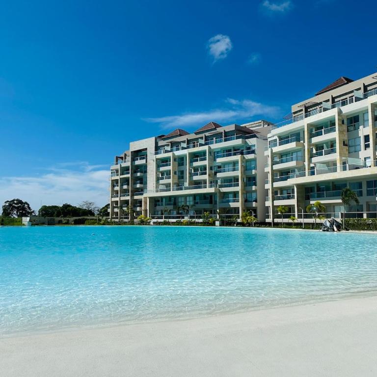 Amplio apartamento para 6 con piscina y playa en Baía Kristal - Two-Bedroom Apartment - 18