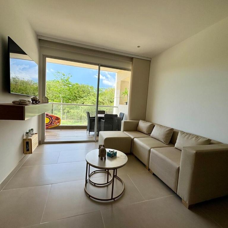 Amplio apartamento para 6 con piscina y playa en Baía Kristal - Two-Bedroom Apartment - 35