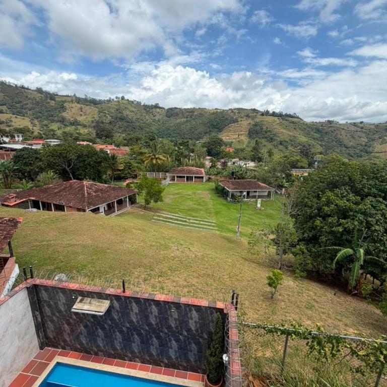 HOTEL BOUTIQUE NR - Habitación Doble con vistas a la montaña - 13