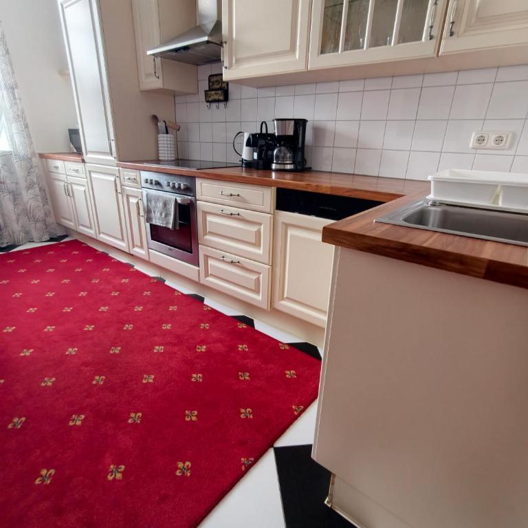 Apartment Deluxe Mutters-Ihr Zuhause bei Innsbruck! Perfekt für Familien, Gruppen bist 5 Personen !Bestes Preis Leistung! - Three-Bedroom Apartment - 3