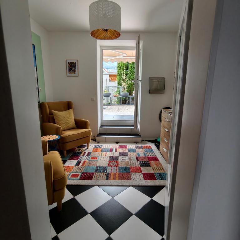 Apartment Deluxe Mutters-Ihr Zuhause bei Innsbruck! Perfekt für Familien, Gruppen bist 5 Personen !Bestes Preis Leistung! - Three-Bedroom Apartment - 6