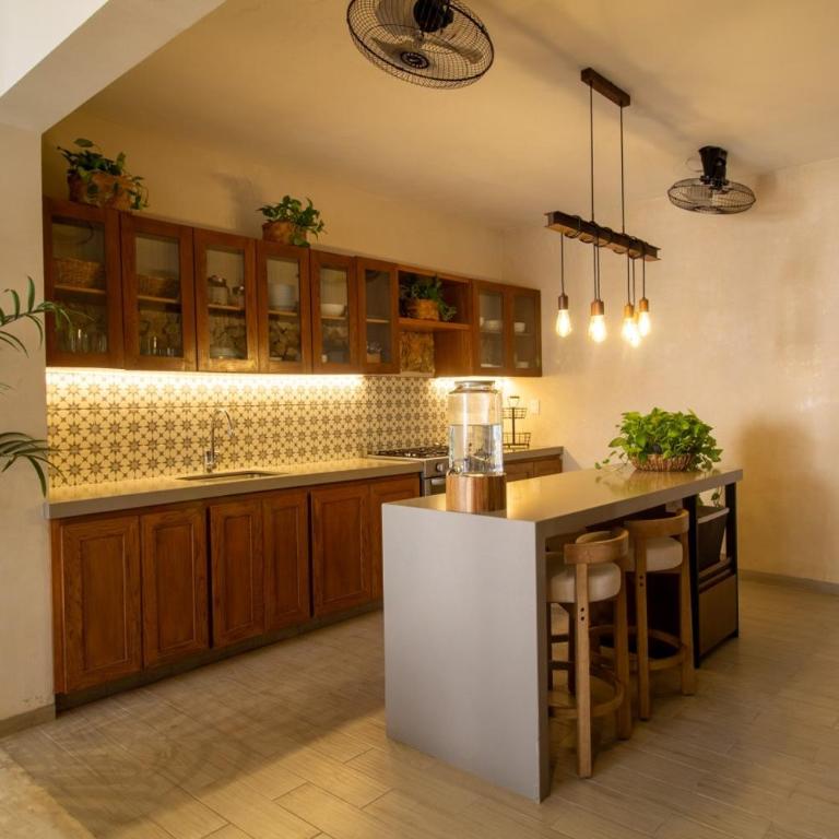 Casa Santian - Colonial Mansion near Paseo Montejo & Gastronomic Corridor - Haus mit 8 Schlafzimmern - 97