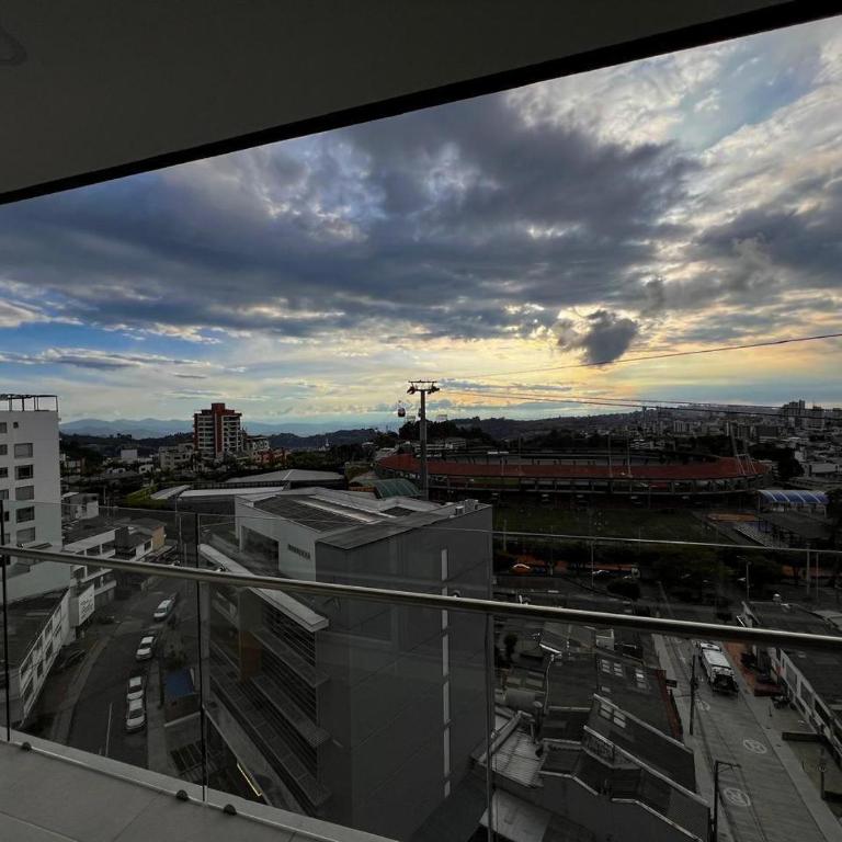 Apartamento con parqueadero zona cable y estadio - Apartamento de 3 dormitorios - 22