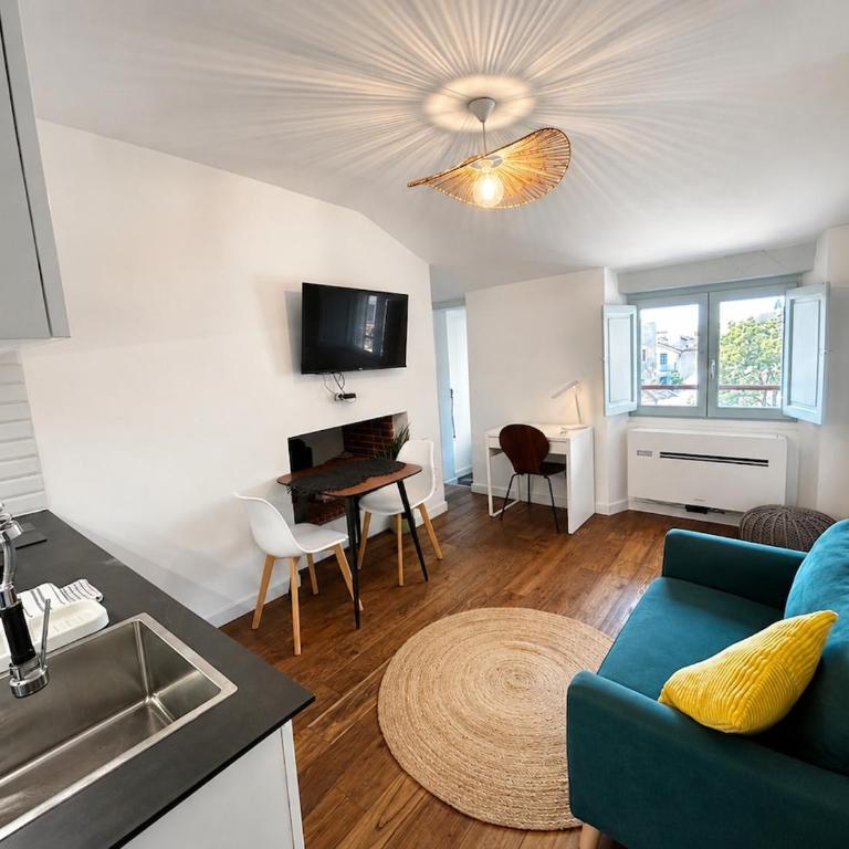 Climatisé - Centre historique & vue sur les toits - 6EME étage - Apartment mit 1 Schlafzimmer - 6