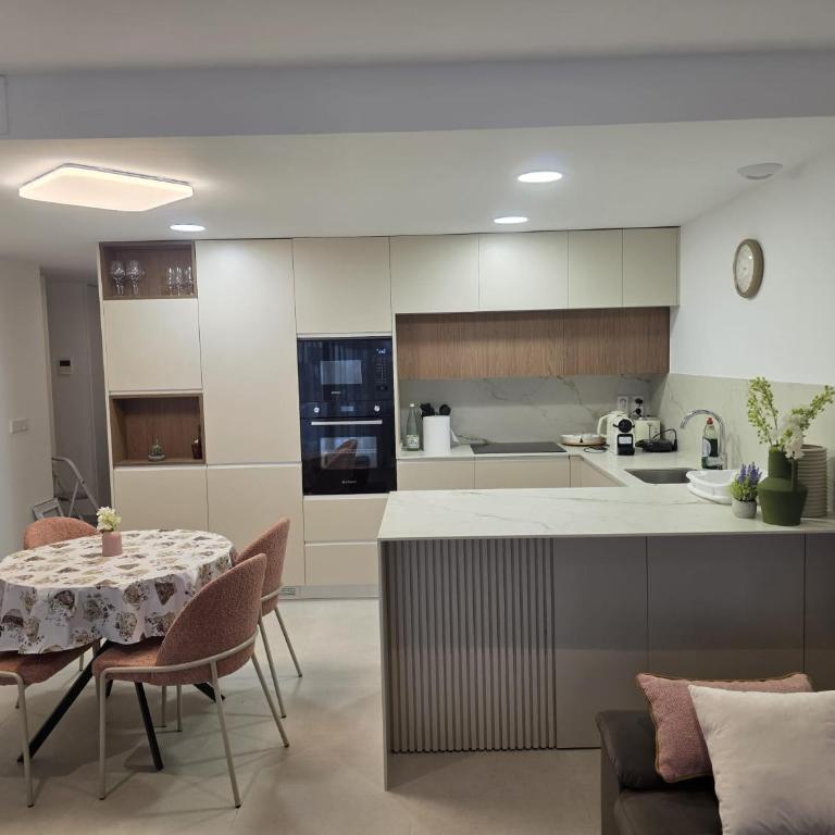Santa Rosalia Lake & Sun - Apartment mit 2 Schlafzimmern und Terrasse - 4