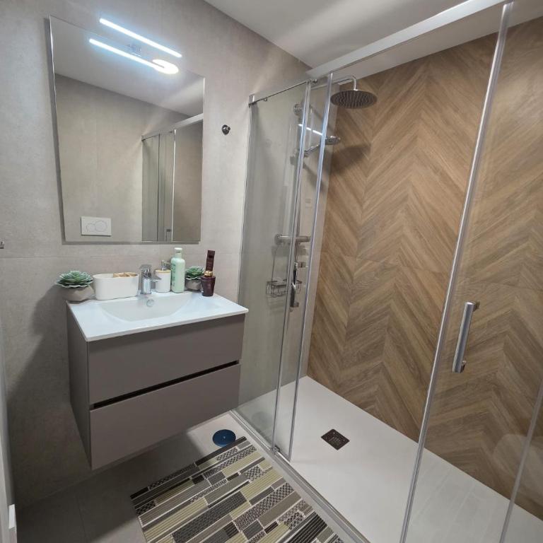 Santa Rosalia Lake & Sun - Apartment mit 2 Schlafzimmern und Terrasse - 10