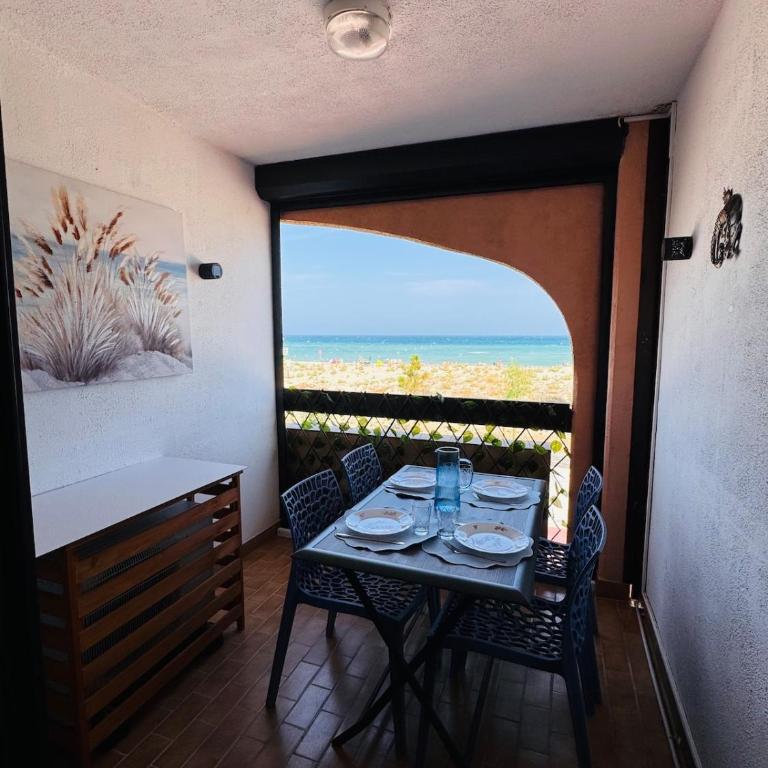 Superbe vu mer, les pieds dans l'eau - climatisé - One-Bedroom Apartment - 2