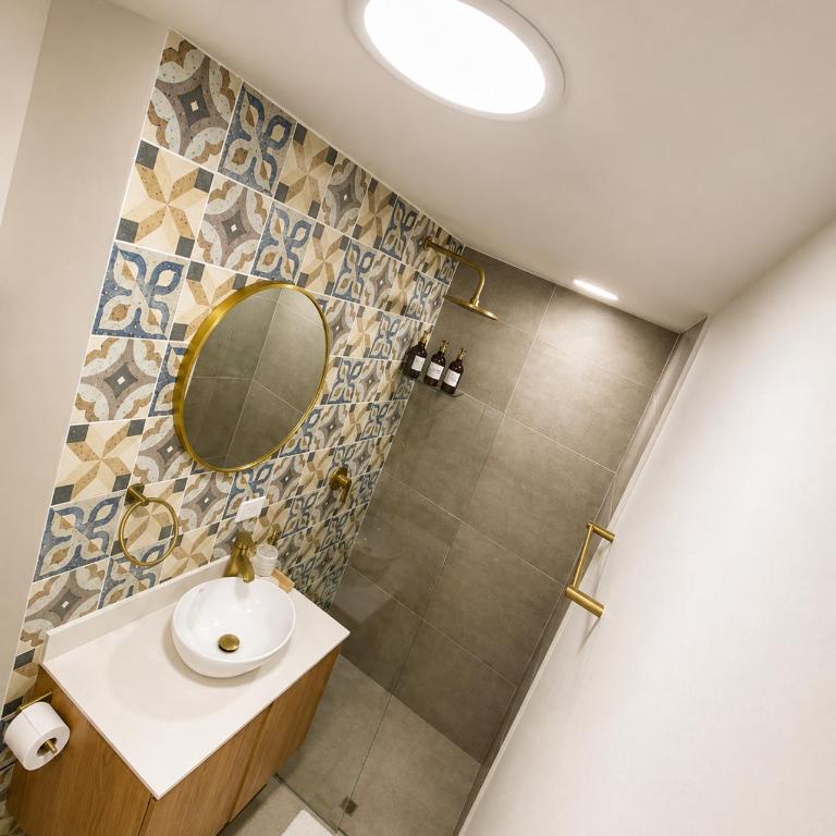 Sunset Frente al Mar -Piscina - Cerca Aeropuerto - Apartamento de 1 Dormitorio con balcón y vistas a la ciudad - 28