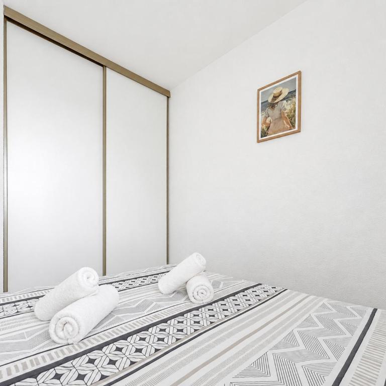T2 charmant à Canet avec parking et balcon vue mer - Two-Bedroom Apartment - 3