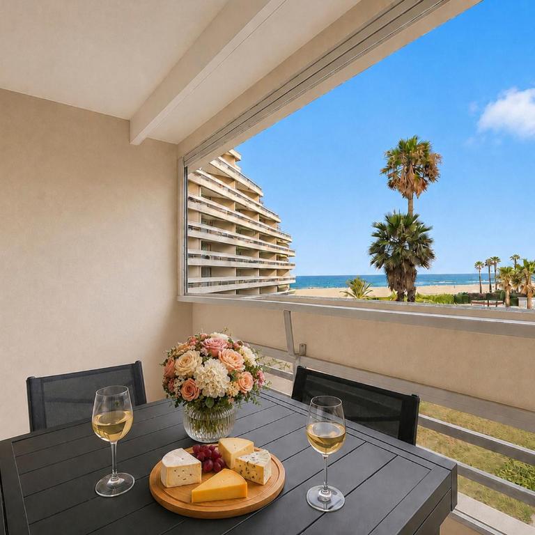 T2 charmant à Canet avec parking et balcon vue mer - Two-Bedroom Apartment - 11