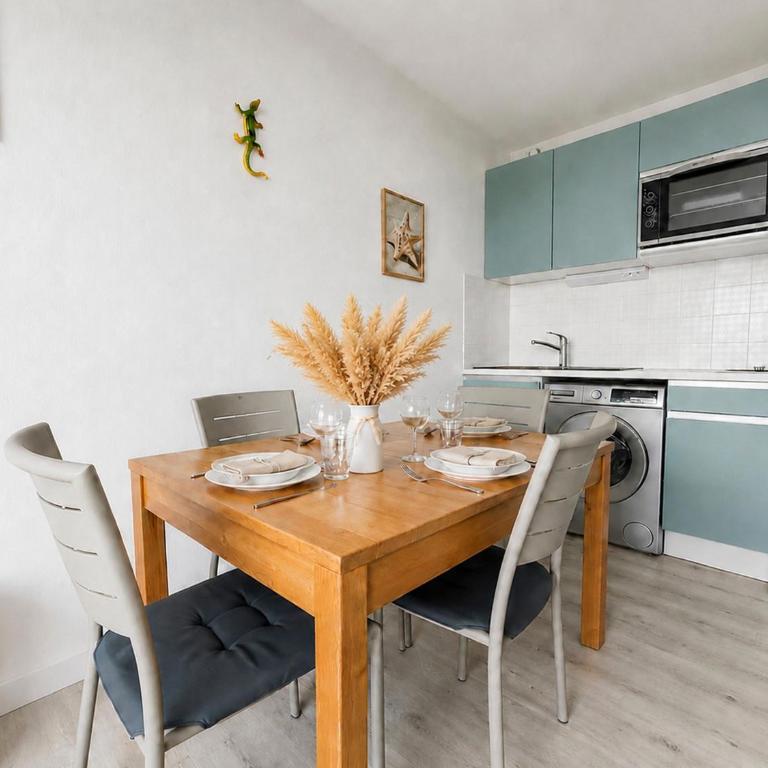 T2 charmant à Canet avec parking et balcon vue mer - Two-Bedroom Apartment - 18