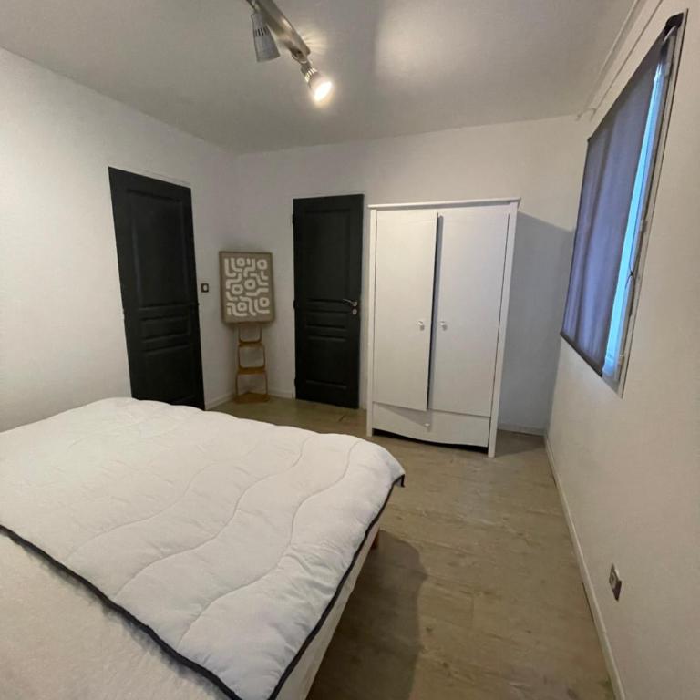 Vue panoramique, appartement 3 chambres, 10 personnes golfe Saint-tropez 116m2 - Appartement - 13
